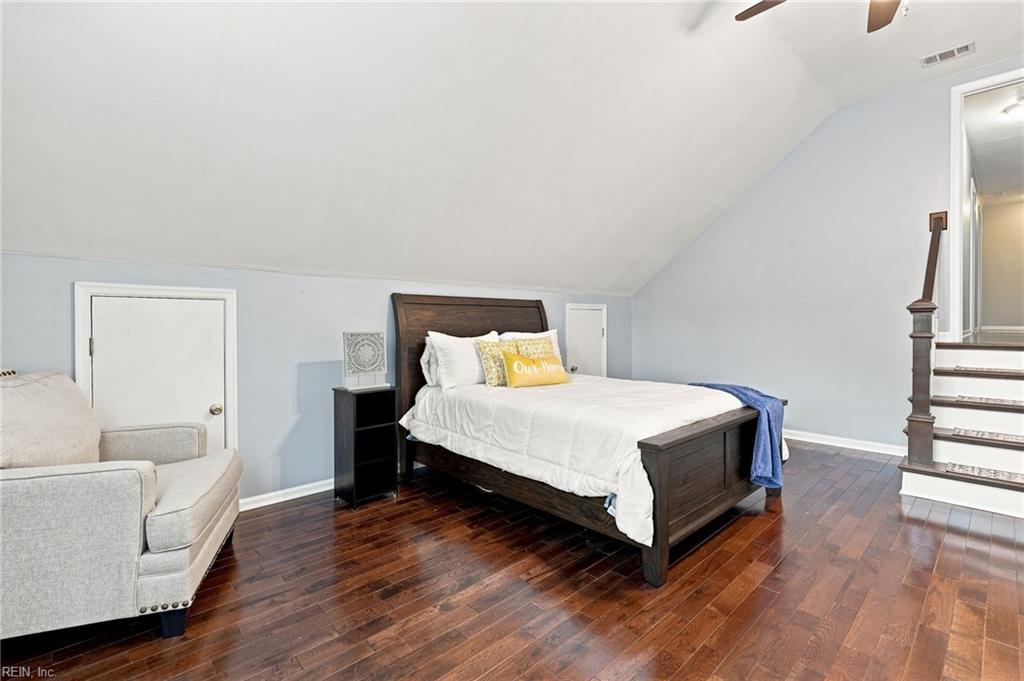 2205 Sleeper Ct Property Photo 28