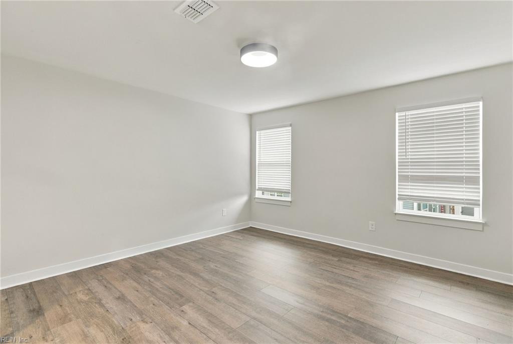 9541 Viburnum Dr Property Photo 21