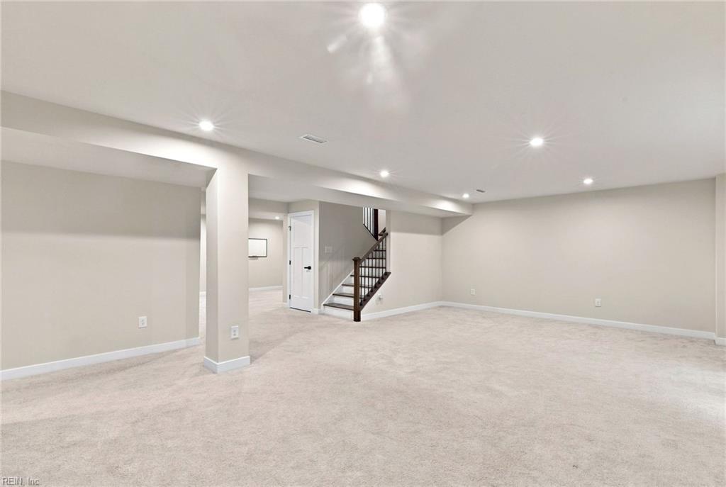 9541 Viburnum Dr Property Photo 28