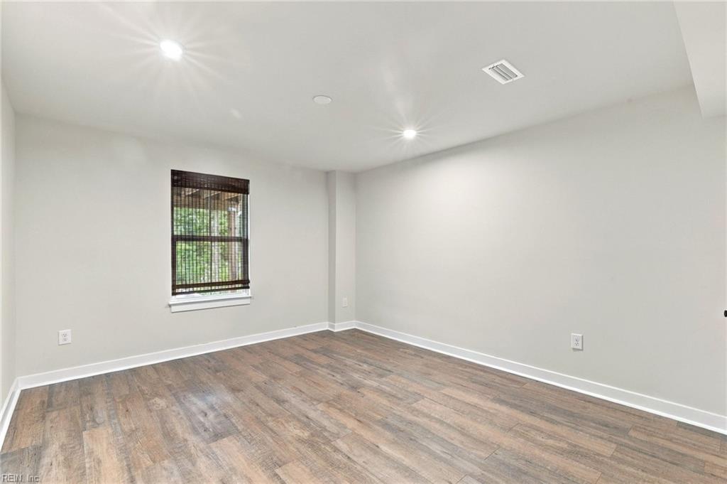 9541 Viburnum Dr Property Photo 30