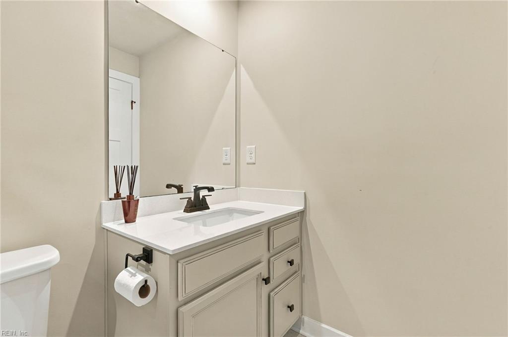9541 Viburnum Dr Property Photo 32