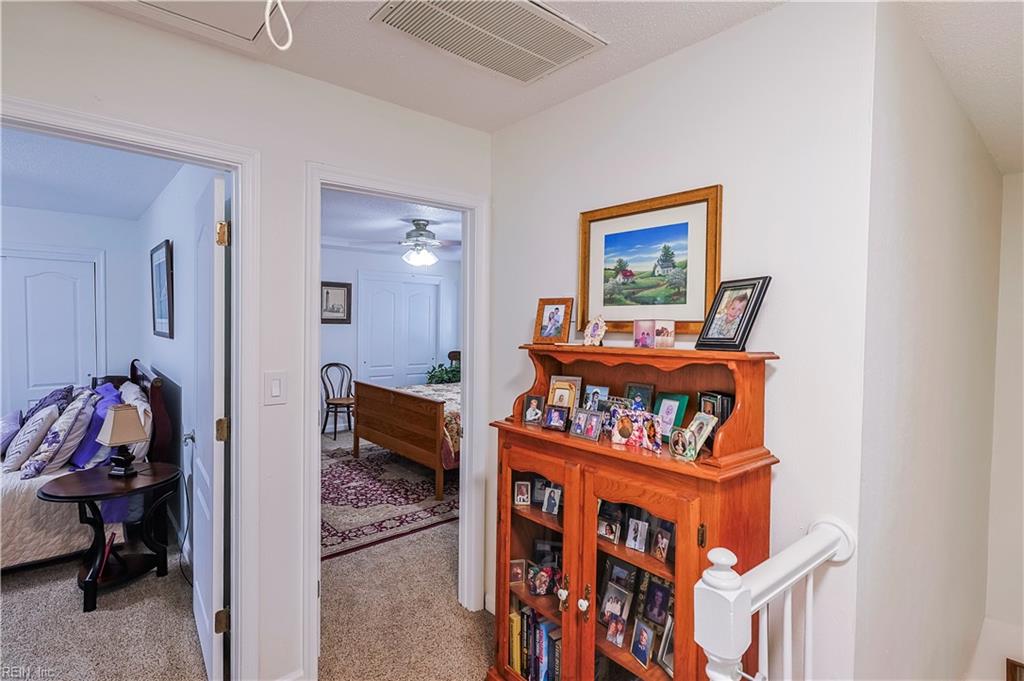 320 Esplanade Pl Property Photo 12