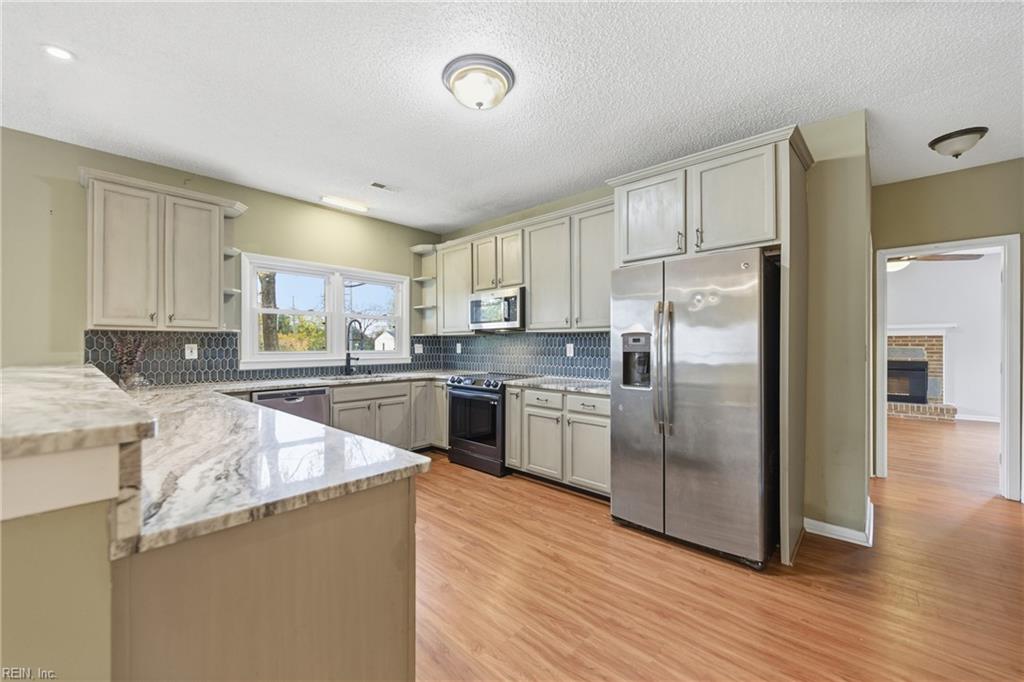 2218 Vicker Ave Property Photo 11