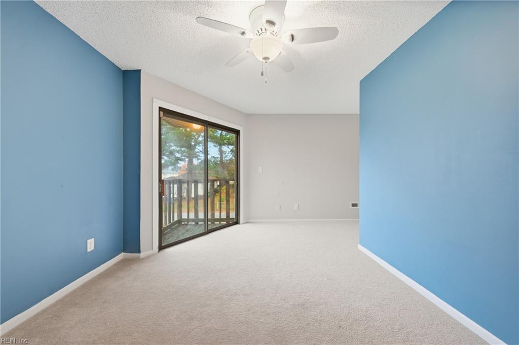2218 Vicker Ave Property Photo 24