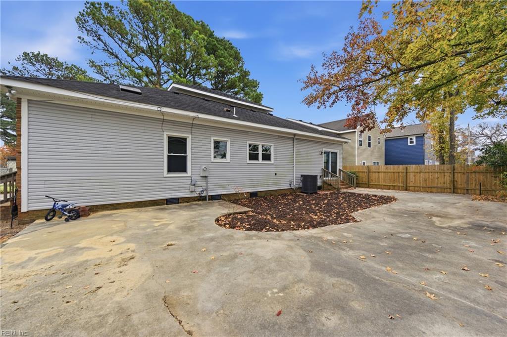 2218 Vicker Ave Property Photo 37