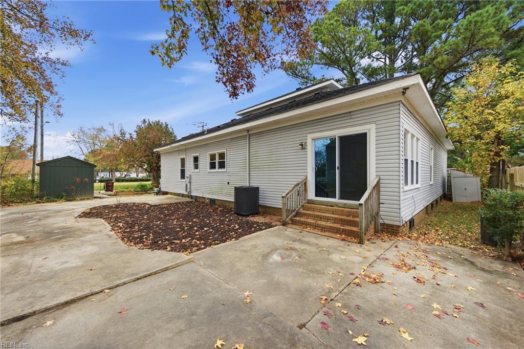 2218 Vicker Ave Property Photo 39