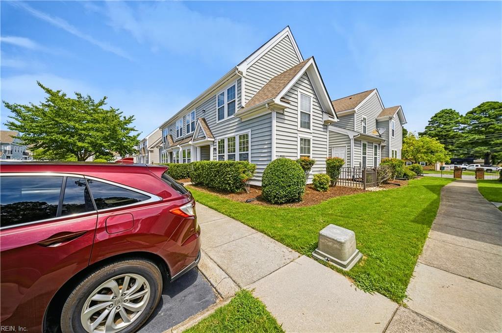 6741 Hampton Roads Pw Property Photo 33