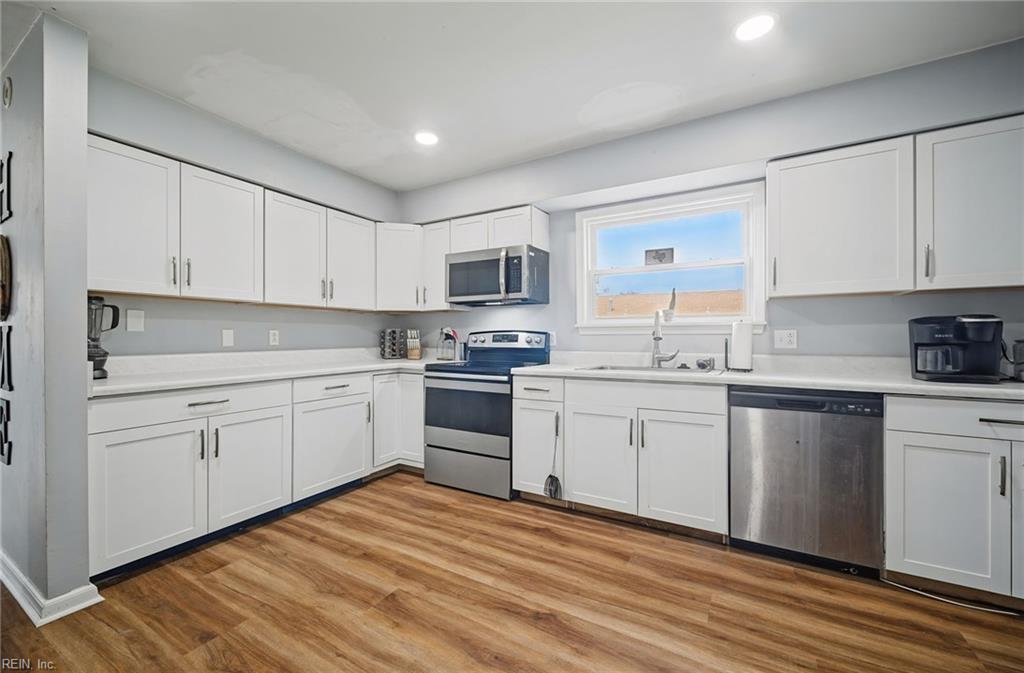 4494 Paddock Ln Property Photo 14