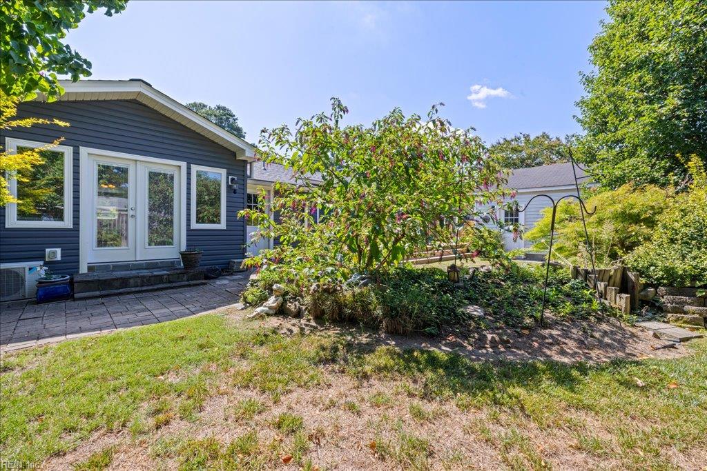605 Aragona Blvd Property Photo 12