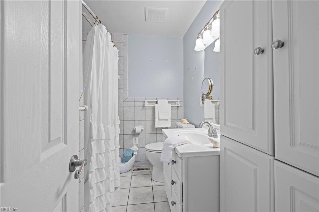 605 Aragona Blvd Property Photo 18