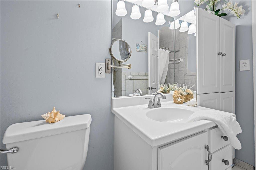 605 Aragona Blvd Property Photo 19