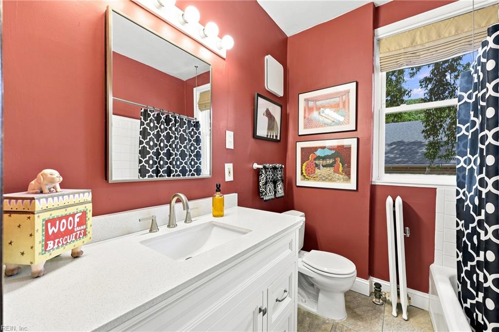 935 Shirley Ave Property Photo 34
