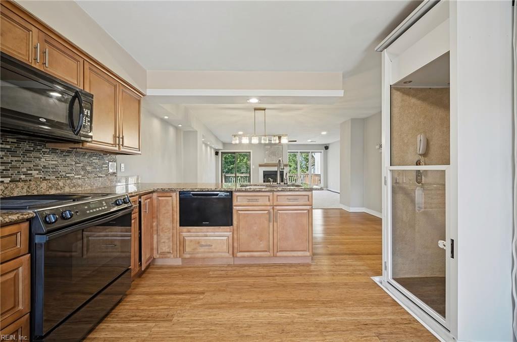 4 Sandie Point Ln Property Photo 4