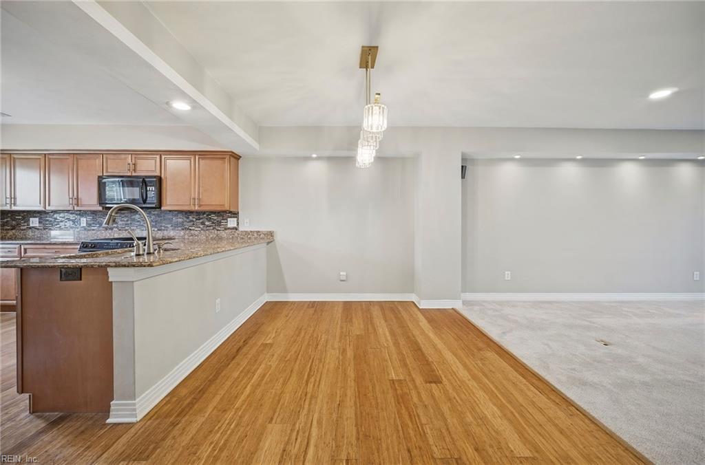 4 Sandie Point Ln Property Photo 6