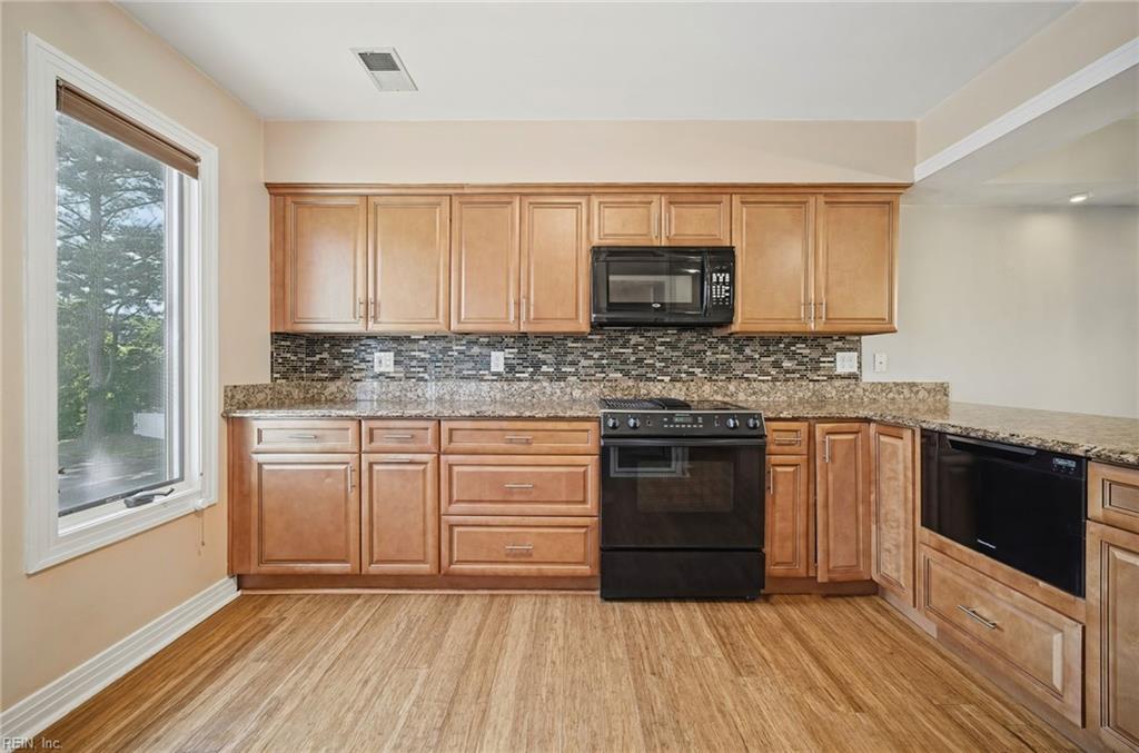 4 Sandie Point Ln Property Photo 10