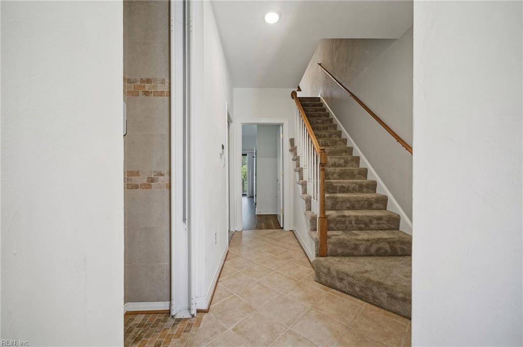 4 Sandie Point Ln Property Photo 14