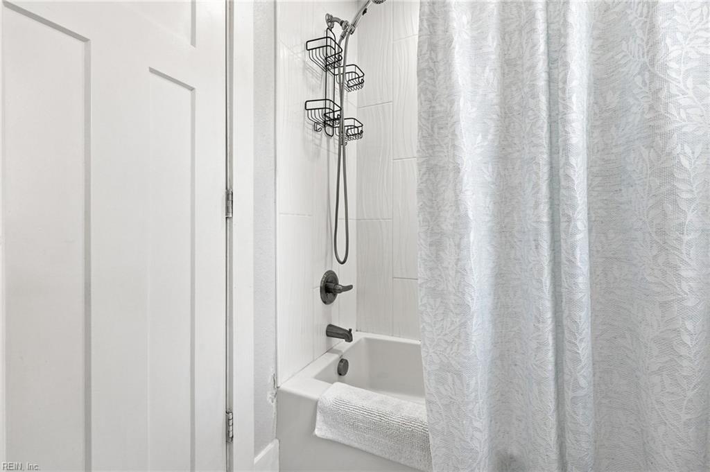 1103 Cypress Ave Property Photo 32