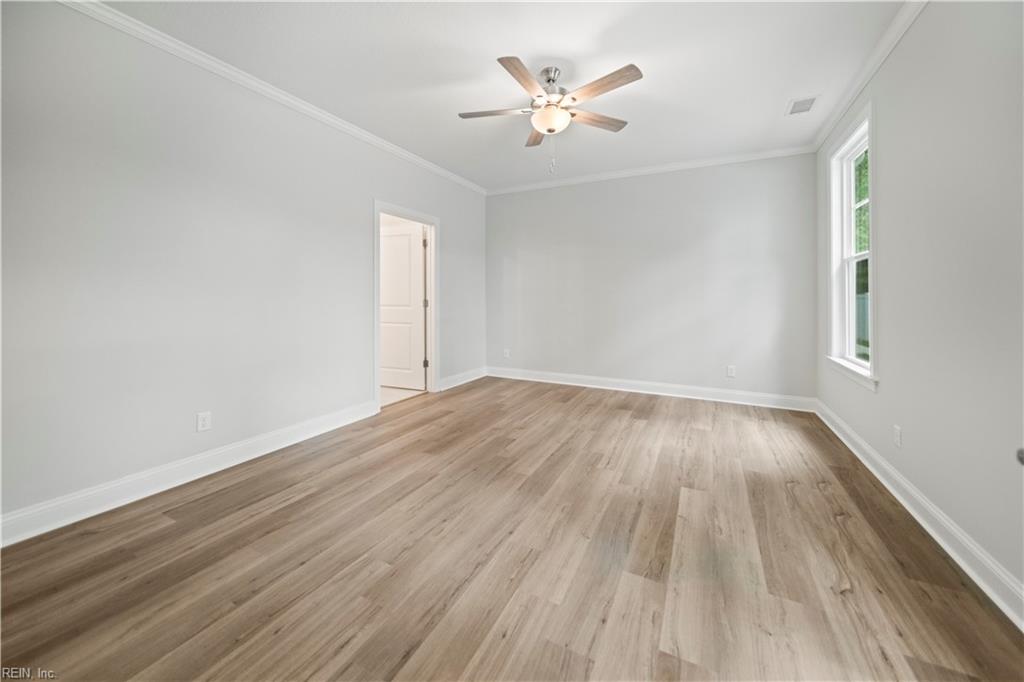 4613 Longleaf Pl Property Photo 20