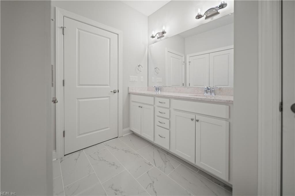 4613 Longleaf Pl Property Photo 23
