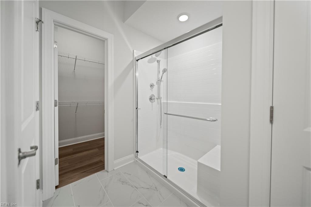 4613 Longleaf Pl Property Photo 24