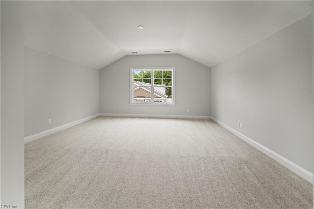 4613 Longleaf Pl Property Photo 30