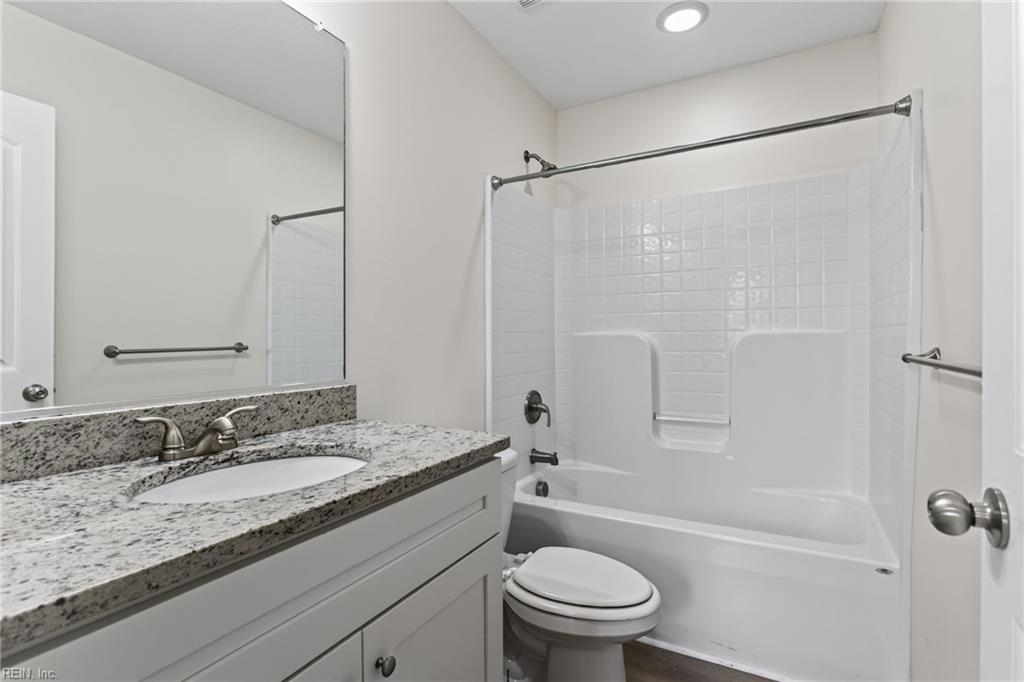 937 E Ocean View Ave Property Photo 34
