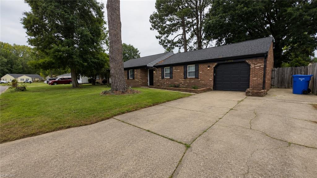 2940 Sir Meliot Dr Property Photo 1