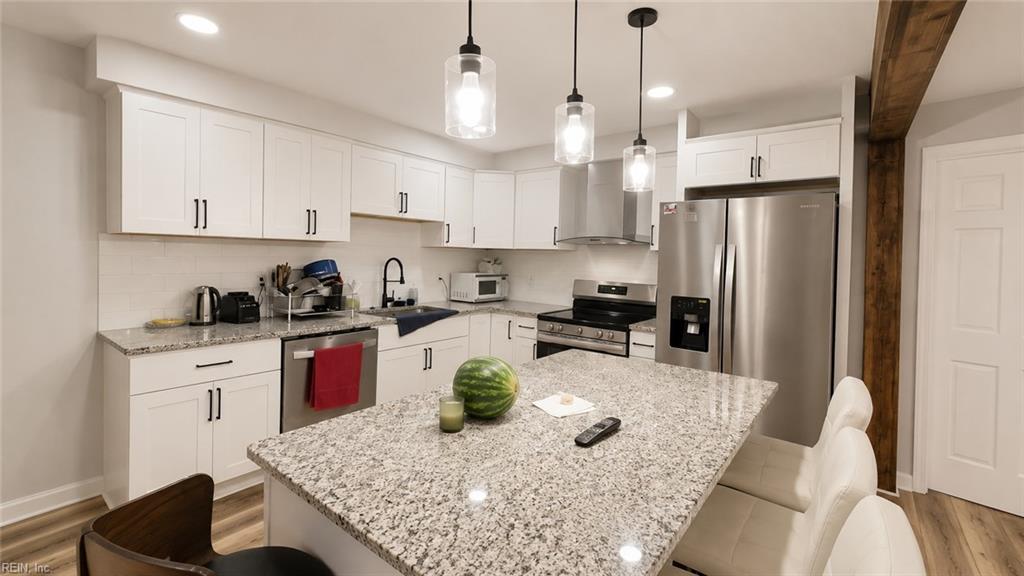 2940 Sir Meliot Dr Property Photo 3