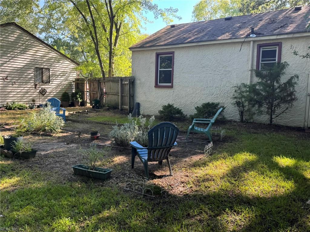 5036 Lesselle Dr Property Photo 25