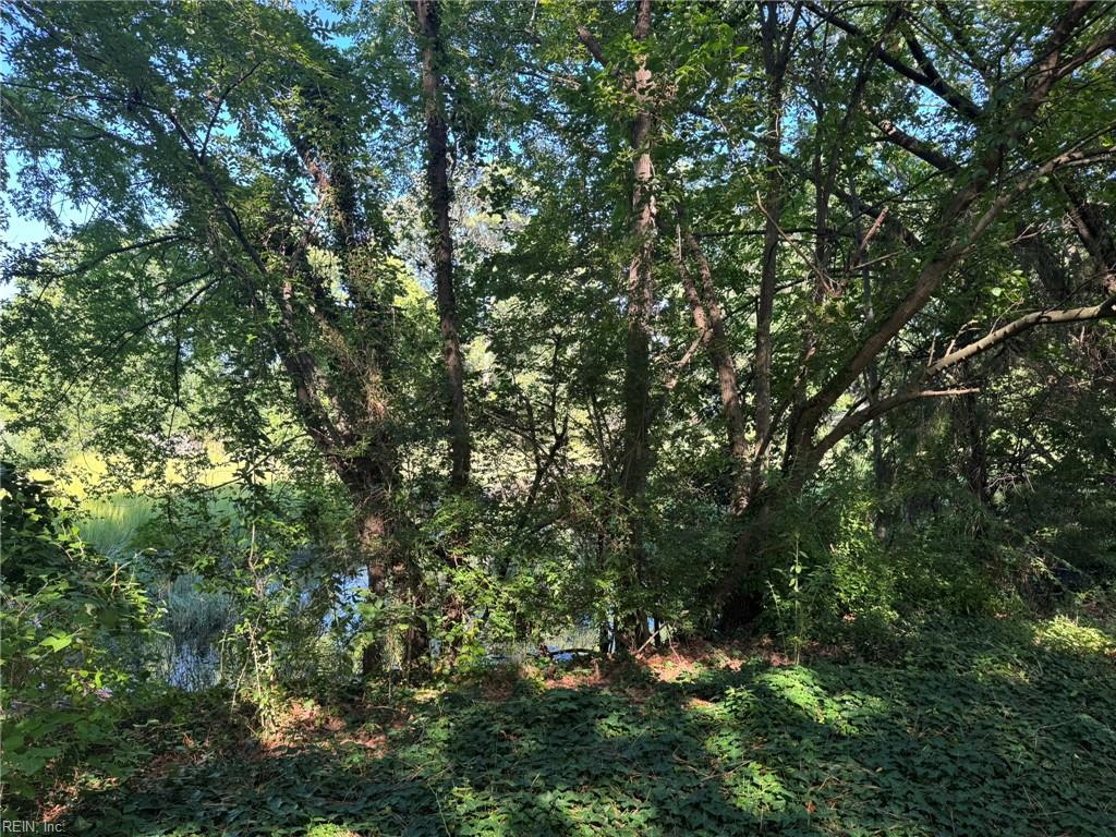 5036 Lesselle Dr Property Photo 27
