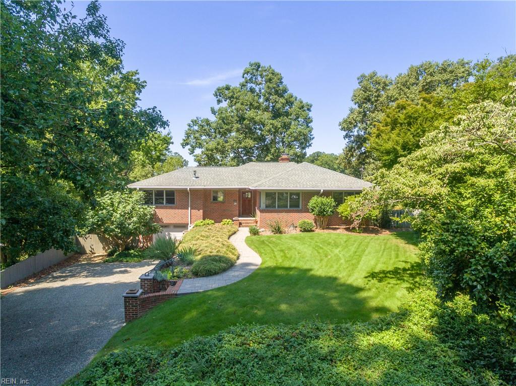 28 Laurel Wood Rd Property Photo 1