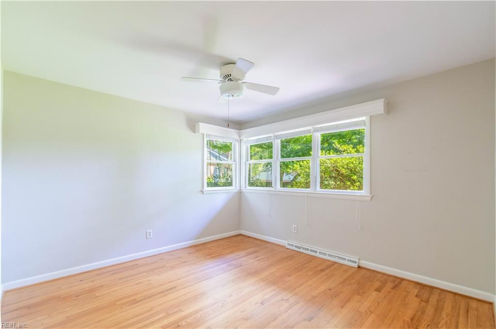 28 Laurel Wood Rd Property Photo 21