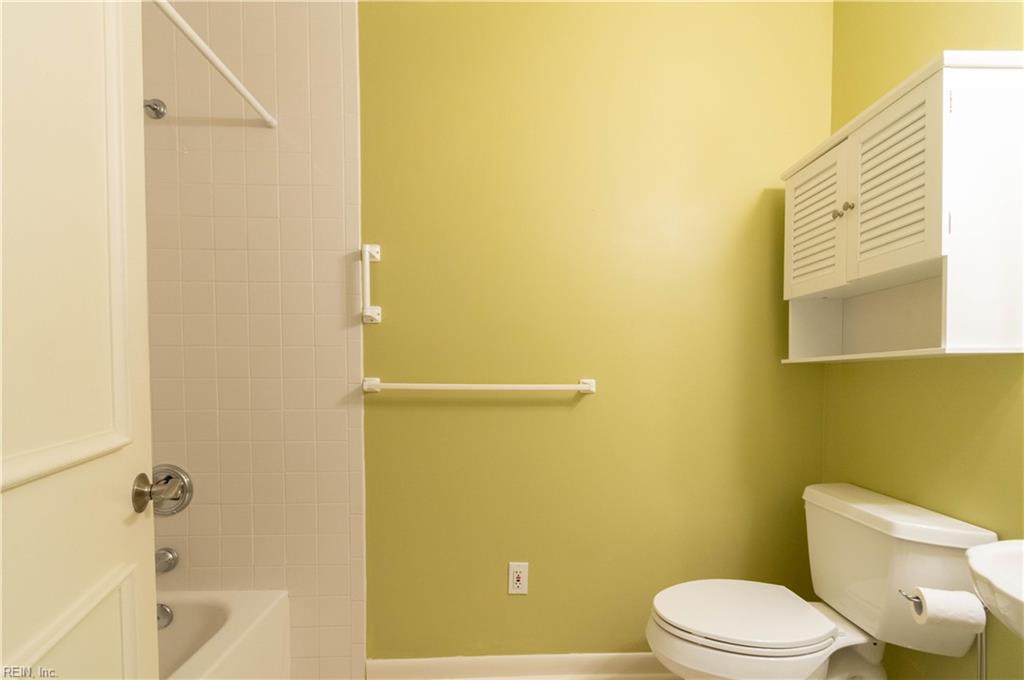 28 Laurel Wood Rd Property Photo 22