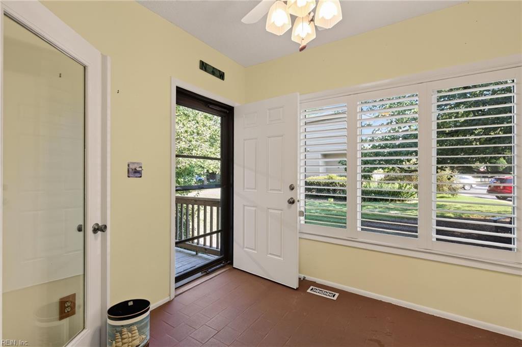 2748 Manoomin Pl Property Photo 5
