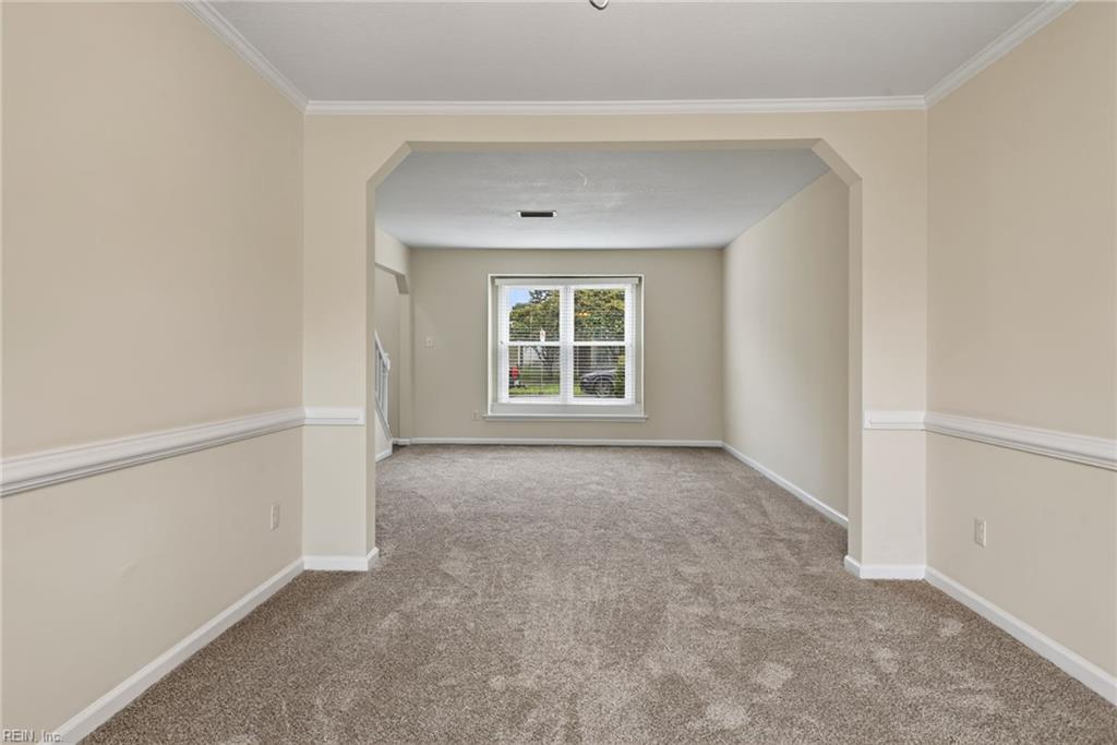 3064 Winterberry Ln Property Photo 9