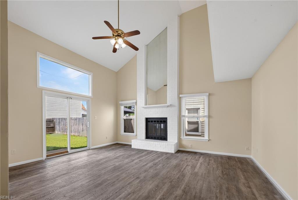 3064 Winterberry Ln Property Photo 11