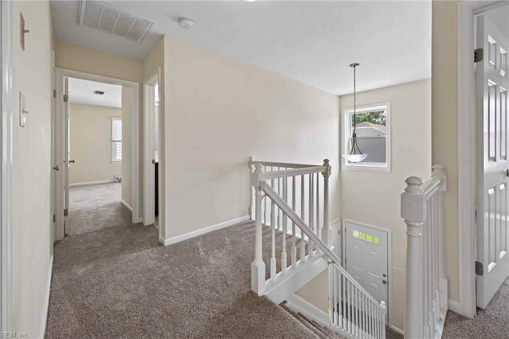 3064 Winterberry Ln Property Photo 16
