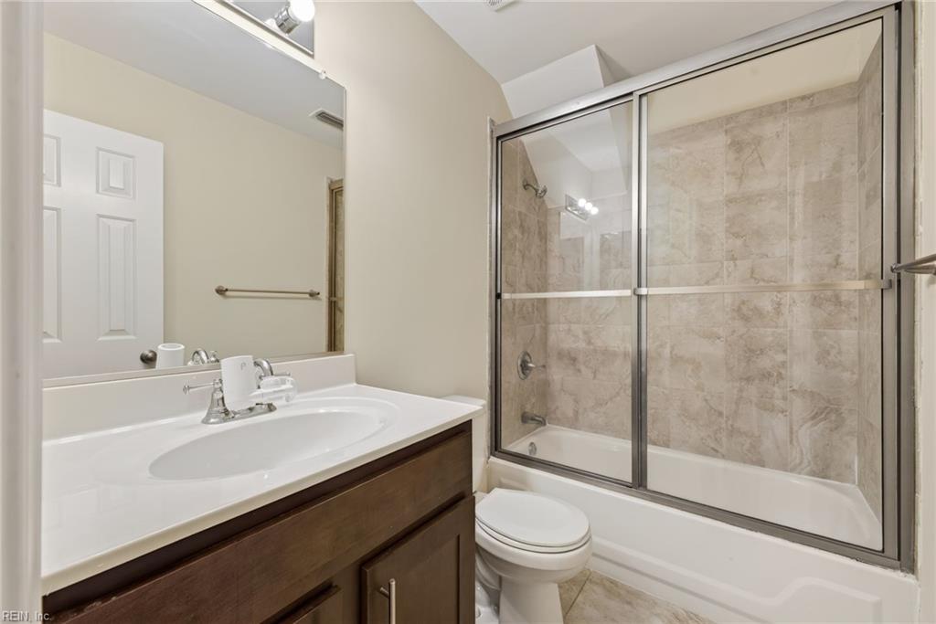3064 Winterberry Ln Property Photo 27