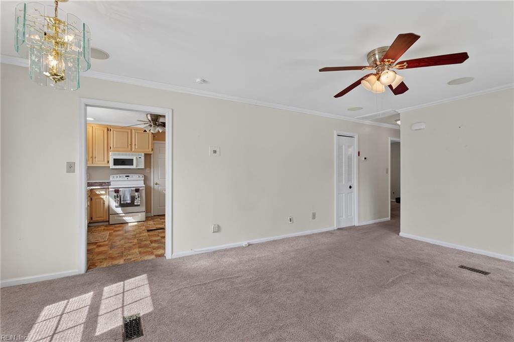 114 Drew Rd Property Photo 6