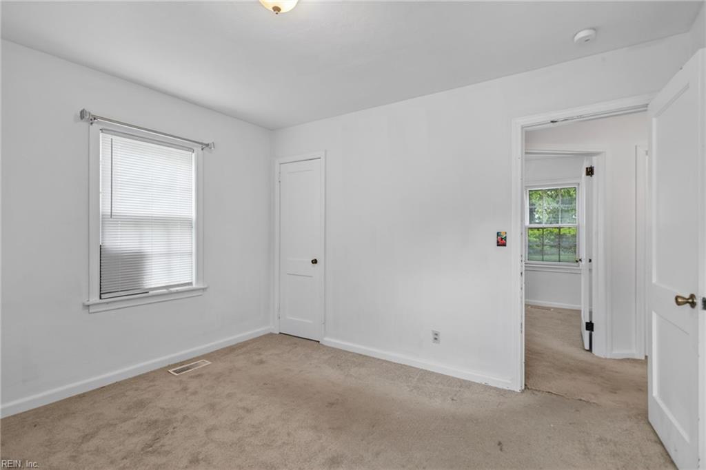 9261 Hickory St Property Photo 16