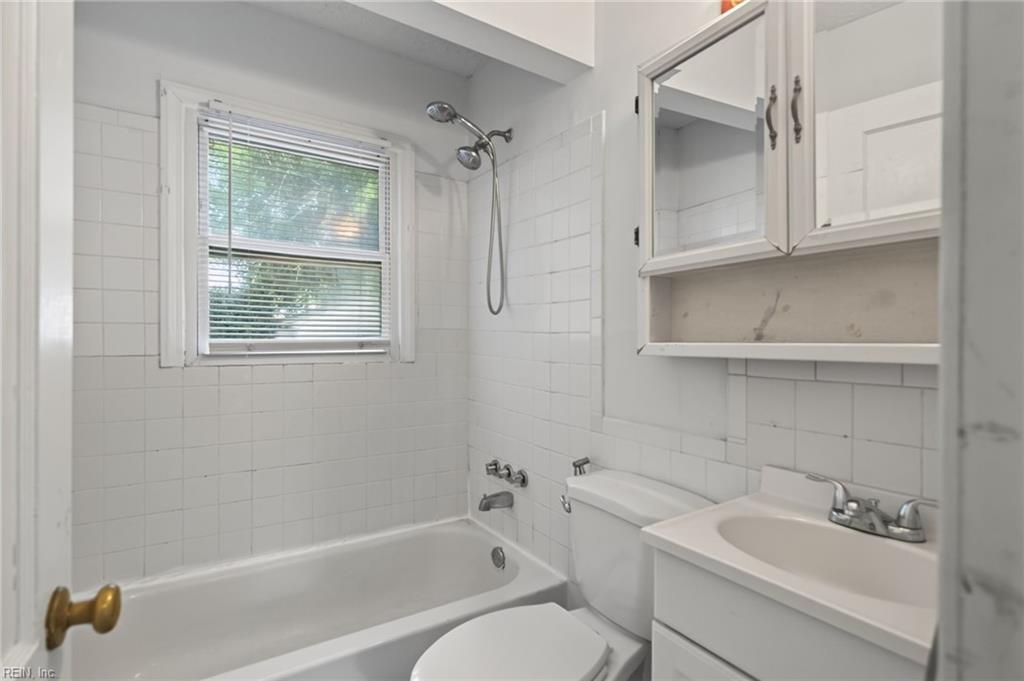 9261 Hickory St Property Photo 17