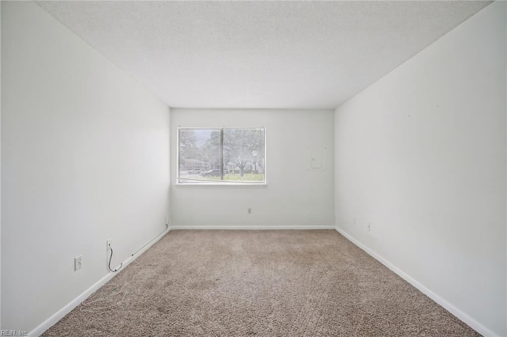 501 Rivers Rch Property Photo 16