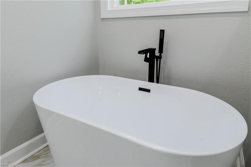 7673 Riverwatch Dr Property Photo 36
