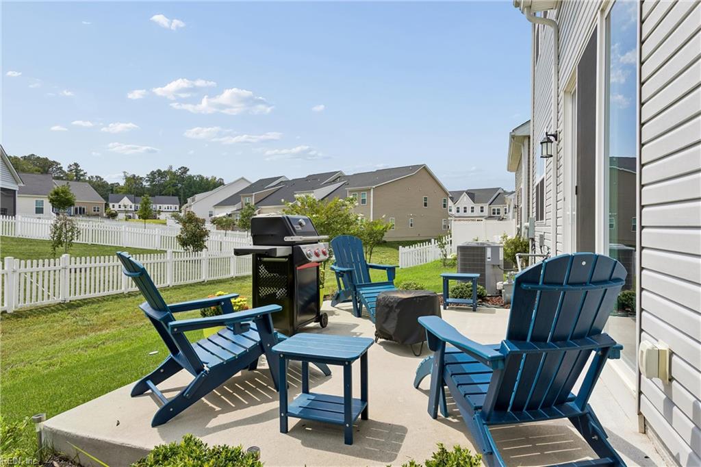 2210 Fallon Cir Property Photo 31