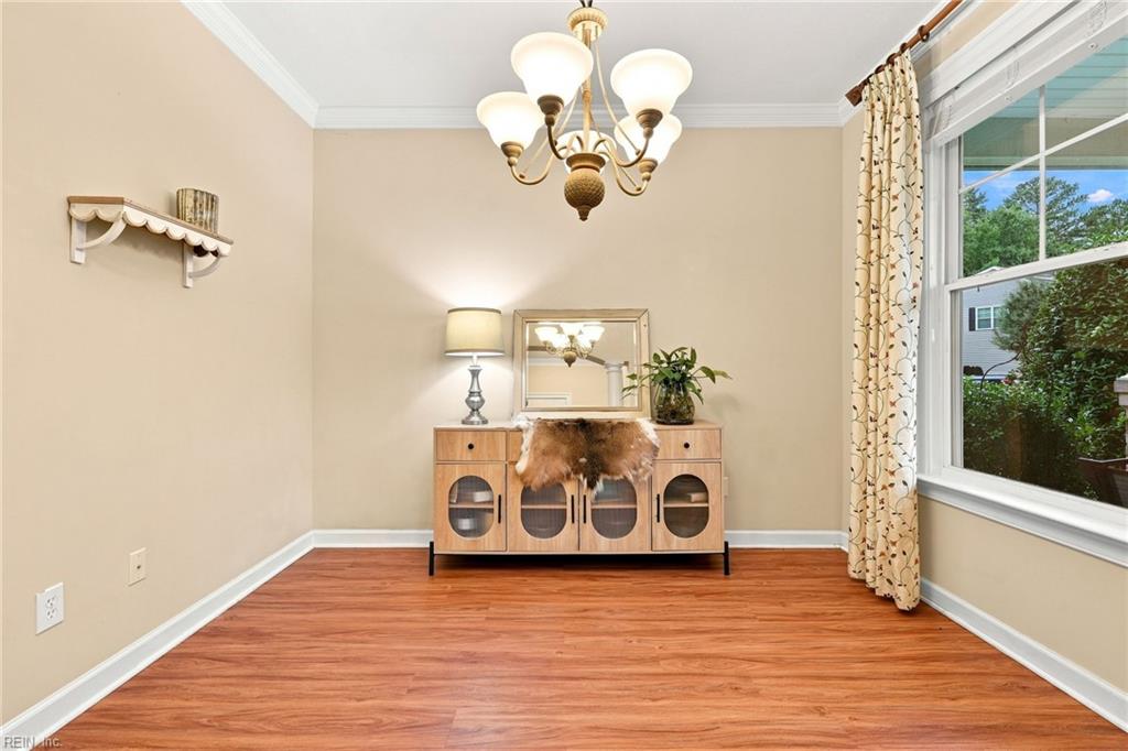 22305 Charthouse Ln Property Photo 5