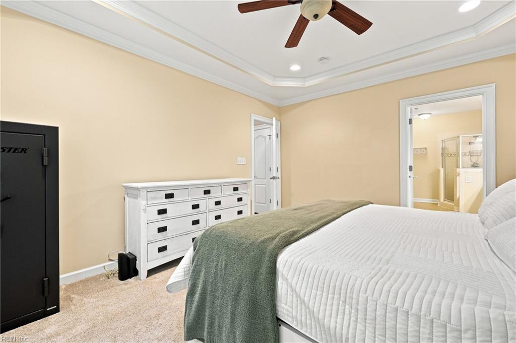 22305 Charthouse Ln Property Photo 22