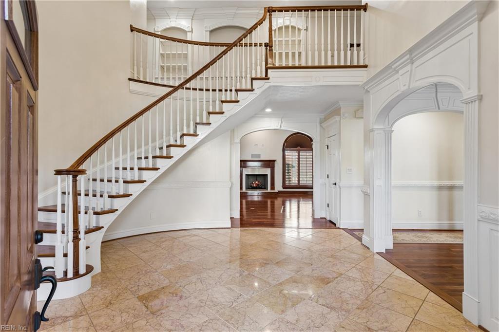 409 Muirfield Property Photo 4
