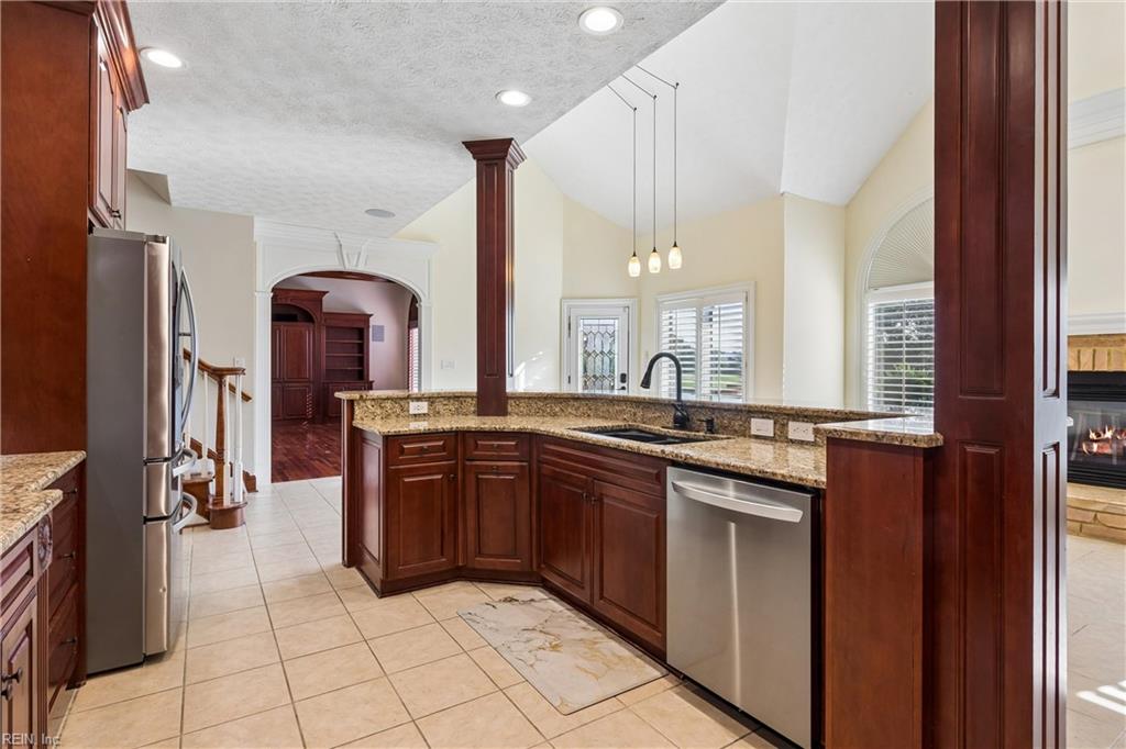 409 Muirfield Property Photo 18