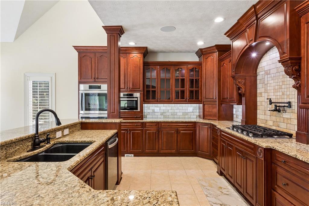 409 Muirfield Property Photo 19