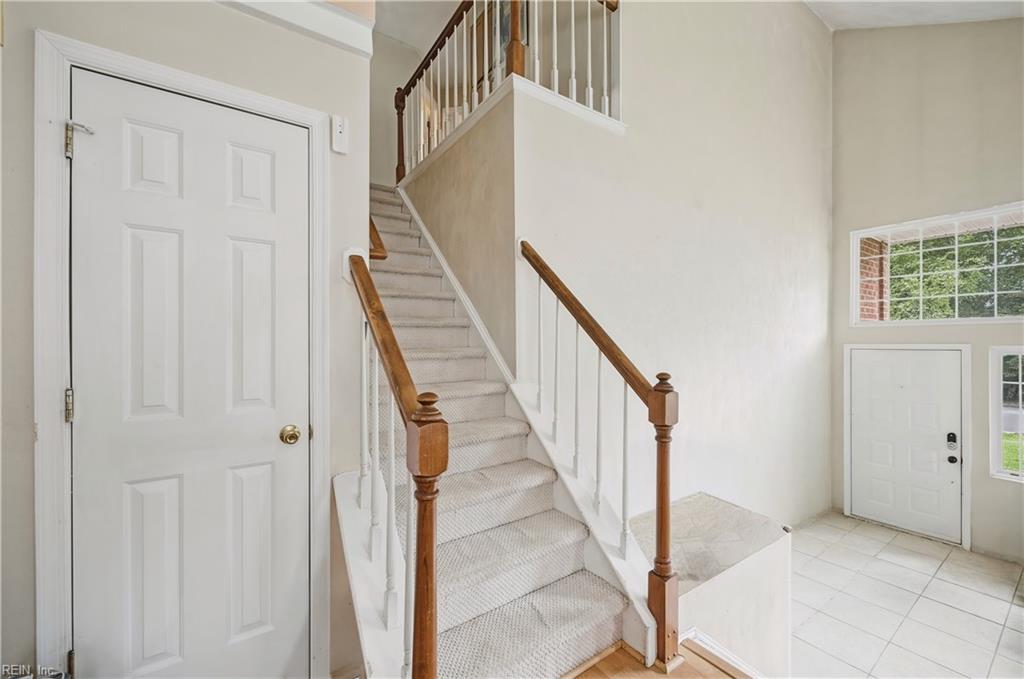 4126 Scotfield Dr Property Photo 4